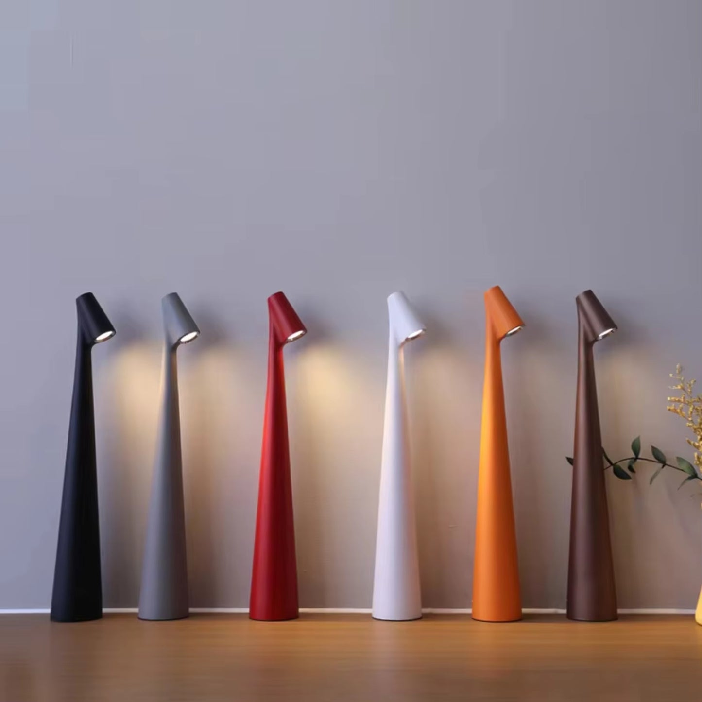 The Reykjavík Table Lamp - Wireless Dimmable LED Table Lamp